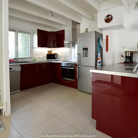 Ferienhaus Location Vacances Villa 4 Pieces 7 Personnes La Palmyre - Residence Les Tremieres - Fr-1-705-68 *