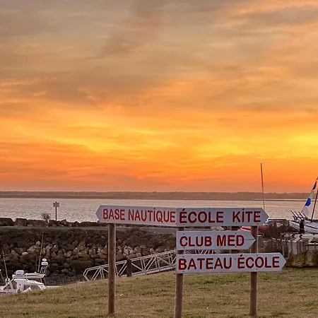 Ferienhaus Location Vacances Villa 4 Pieces 7 Personnes La Palmyre - Residence Les Tremieres - Fr-1-705-68 *